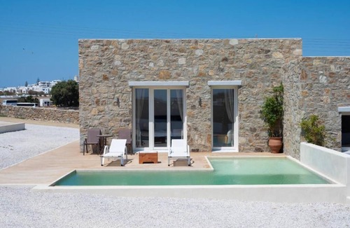 Ano Mera Apartment | Adyton Luxury Suites, PrivatePool Oasis in Mykonos