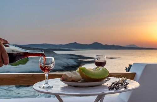 Milos Apartment | Aegean Drift Room | Boathouse Milos | 1 Bedroom | Unique Fisherman Retreat