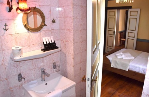Aegina Town Hotel | Aeginitikon Arhontikon