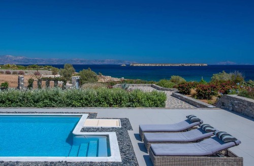 Chrissi Akti Villa | Aelia Paros Villas Superior Villa with Private Swimming Pool