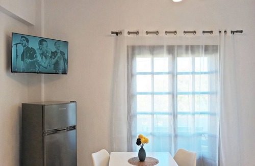 Alinda Apartment | AELIONA - A Luxury Island Escape In Alinda, Leros