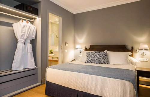 Argostoli Town Hotel | Aenos Hotel