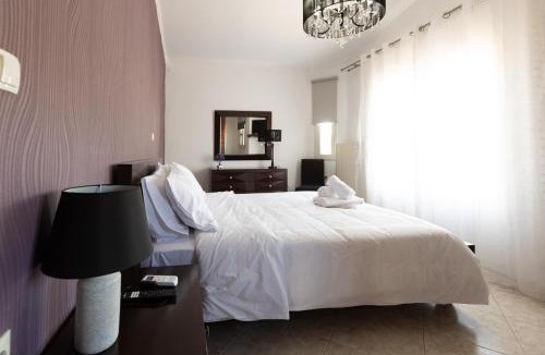 Thimiana Villa | Aeolus Villa Chios