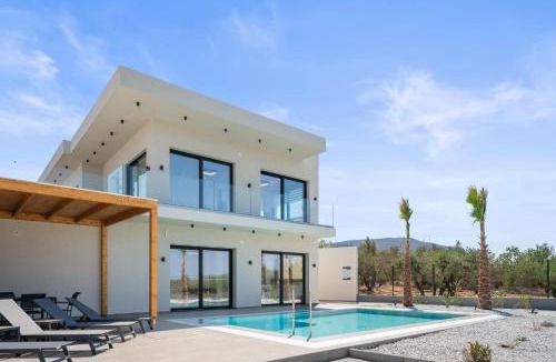 Skotino Villa | Aetheria & Aura Suites by Temma Villas