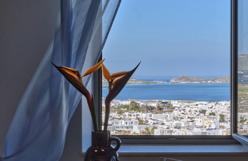 Naousa Villa | 𝙰𝚎𝚝𝚑𝚎𝚛𝚘𝚗 𝚅𝚒𝚕𝚕𝚊, Naoussa