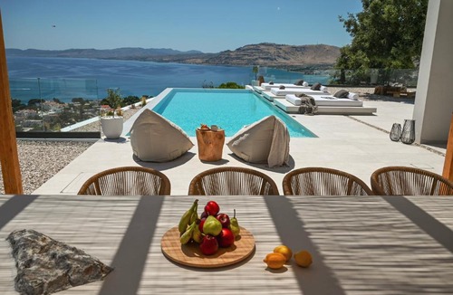 Pefkos Villa | Aethra Villa - Infinity Pool & Panoramic Sea View