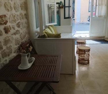 Vathy Apartment | Afroessa Apartment Ithaca