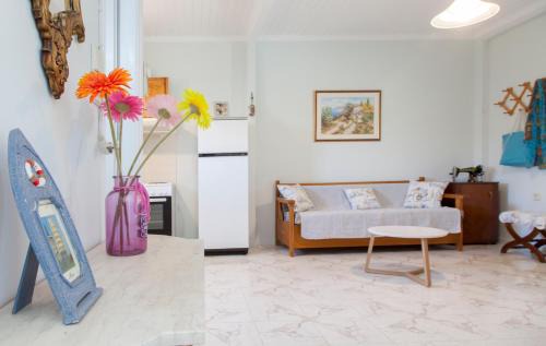 Lefkada Town House | Agapanthus house