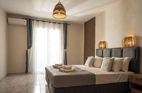 Alikanas Hotel | Aggire Summer Suites