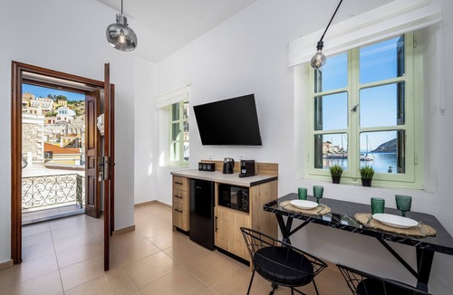 Symi Apartment | Agkyra Studio in port of Symi