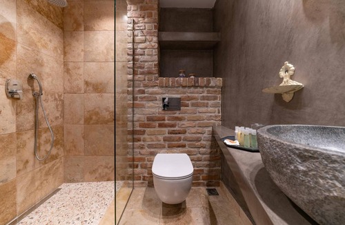Koinira House | Agorastos Suites