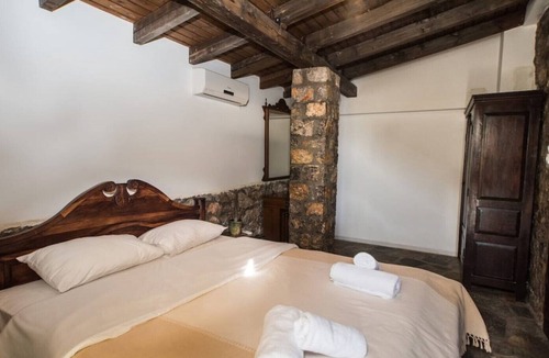 Platees House | Agrilia-koromili sea view apartment "Souroupo"