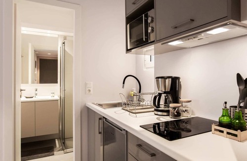 Exarhia Apartment | #AH15 Verde Studio