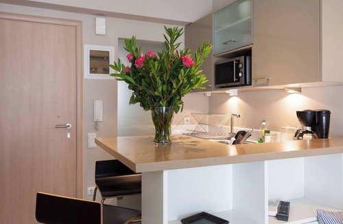 Exarhia Apartment | #AH31 Olive Studio