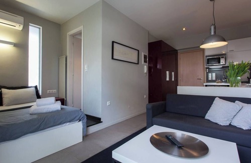 Exarhia Apartment | #AH32 Grey Studio