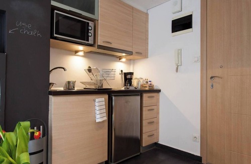 Exarhia Apartment | #AH33 Mocha Studio
