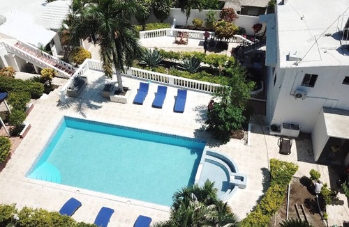 Los Patos Hotel | Airisha Villa Paradise