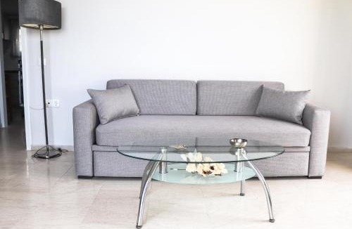Paralia Porovitsis Apartment | Akrata Beachfront