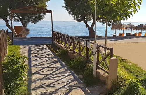 Kalyves Apartment | Akti Galinis - Beachfront Hotel