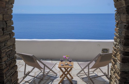 Exomvourgo Apartment | Akti giannaki ,sea view
