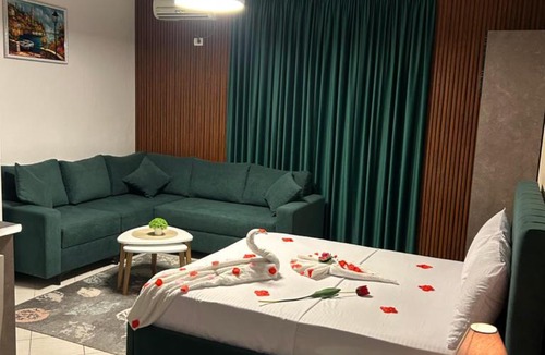 Rade Apartment | Alexander Apartments