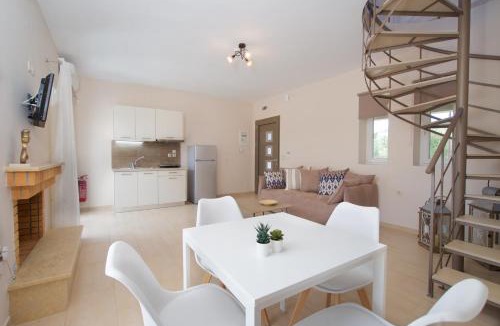 Razata Apartment | Alexandra's Residence