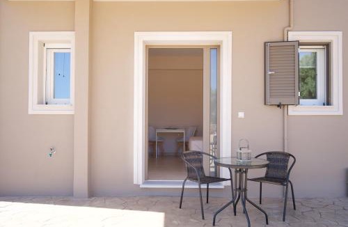 Razata Apartment | ALEXANDRA'S Residence