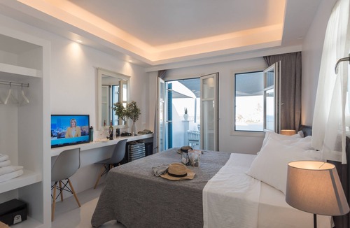 Naousa Hotel | Alexandros Suites & Apartments