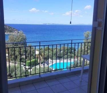 Perdika Apartment | Alexios Apartments