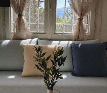 Varkiza House | Alkionis Studio
