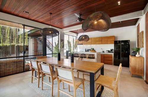 Berawa Villa | ALL ABOUT Canggu! Young Sassy Boho Style Villa for XL Groups