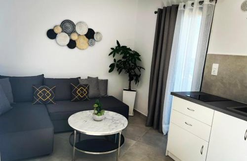 Ampelas Apartment | All Blue Suites