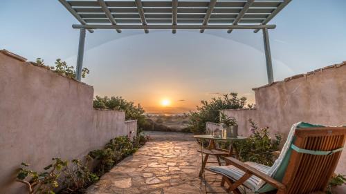 Naxos House | Alma Libre Villas
