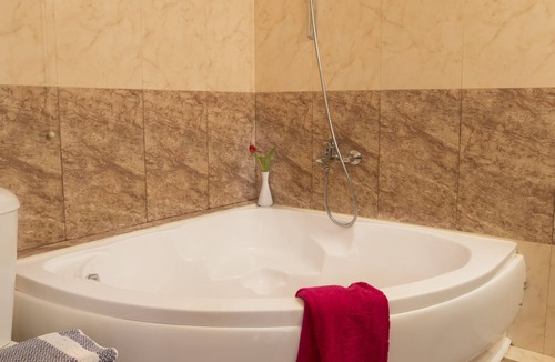 Chalcis Hotel | Almira Mare