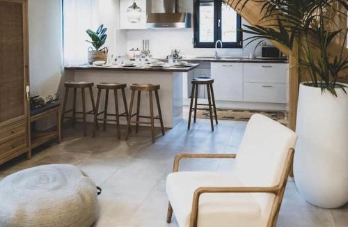 Mirina House | Almyra