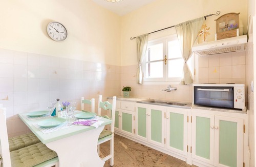 Dassia Apartment | Aloe Apartments with private Spa Tub by Konnect
