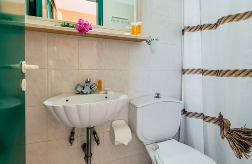 Stegna House | Alpha Stegna Sun