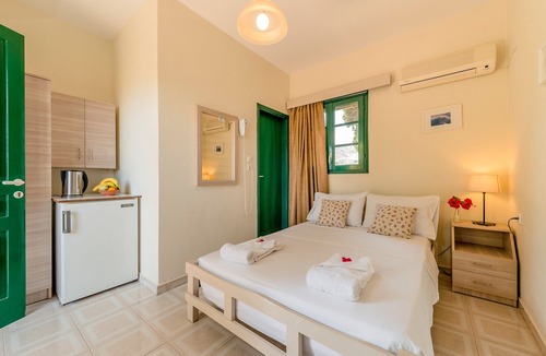 Stegna House | Alpha Stegna Sun