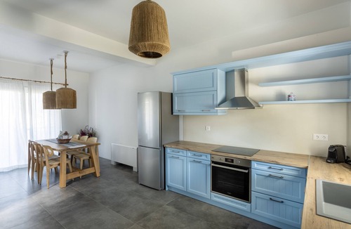 Agia Pelagia House | Alsea Seafront Apartments