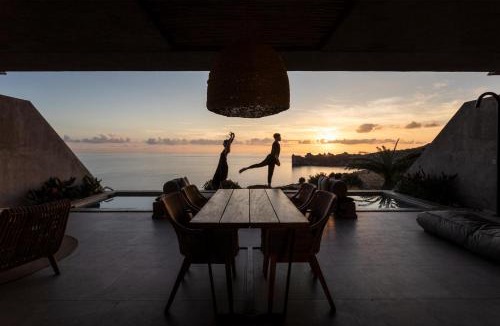 Vizari Villa | Altera Cave Villas