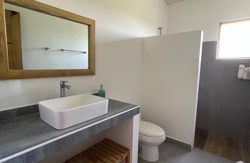 Azua Hotel | Altos de la Caobita