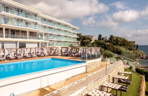 Benitses Hotel | Alyssium
