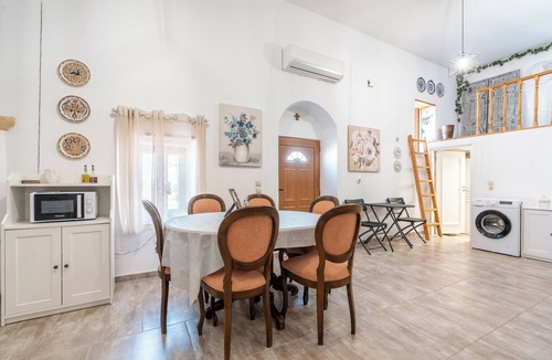 Paradisi House | Amalia's Traditional Home In Paradisi