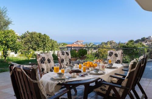 Asgourou Villa | Amaltheia Villa