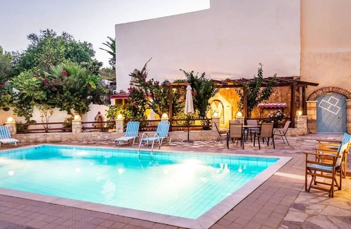 Roussospiti Villa | Amarandos Villa