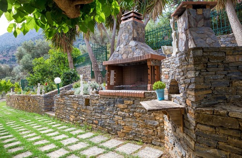 Bali Villa | Amari Villa, beach hideaway, Close to amazing beaches, taverns and shops