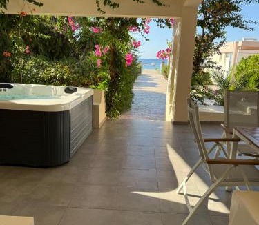 Lardos Hotel | Amaryllis front beach hotel