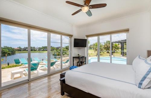 Bavaro Villa | Amazing Private Villa with Chef and Maids