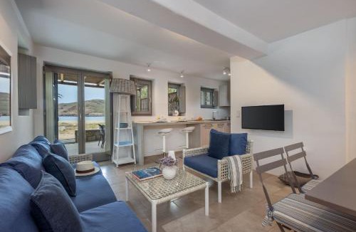Serifos House | Ammoa Beach Residences