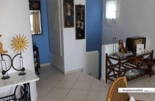Katakali House | Amoni Sea View Maisonette
